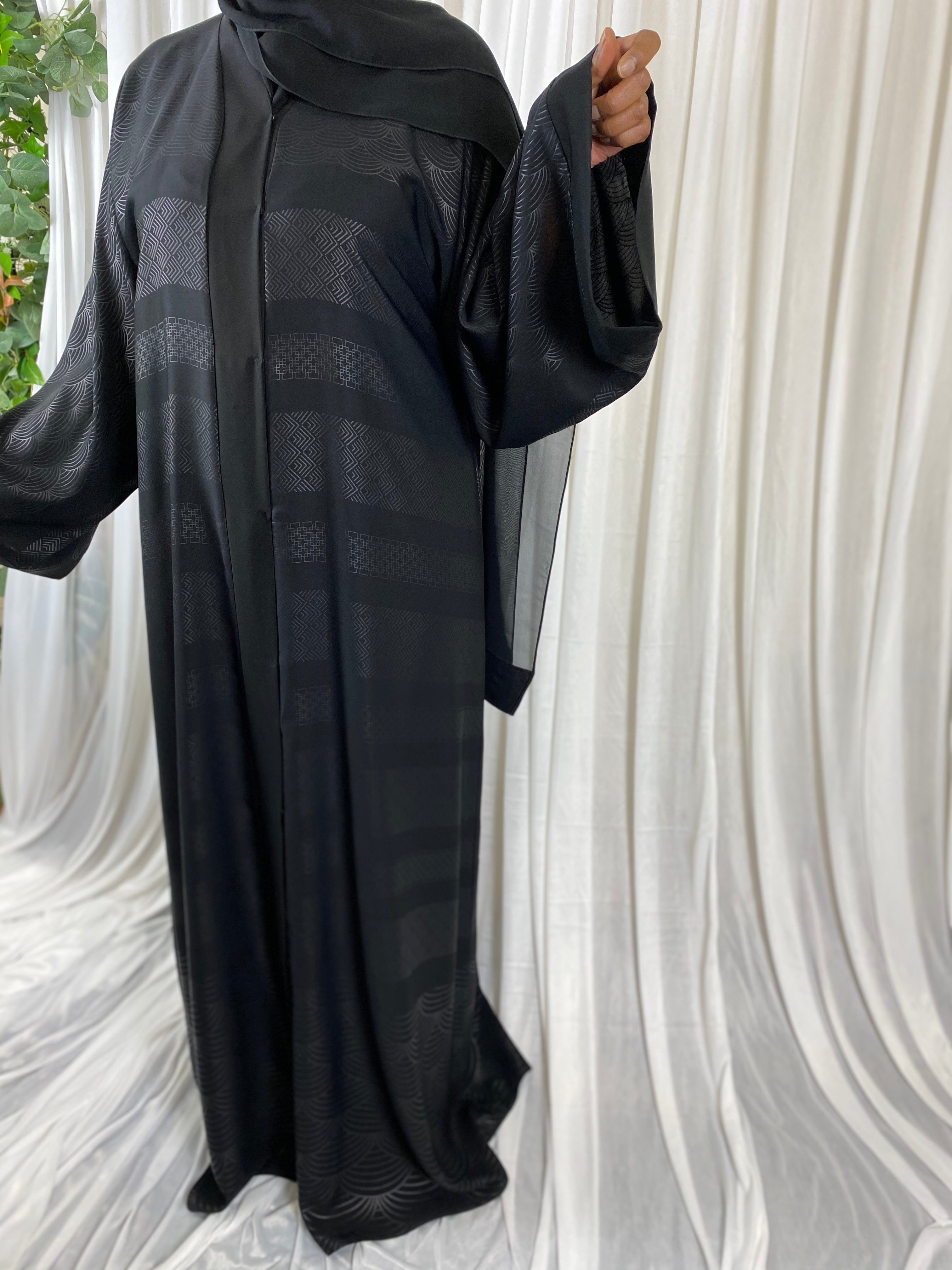 The Liyana Abaya