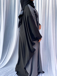 The Derya Abaya