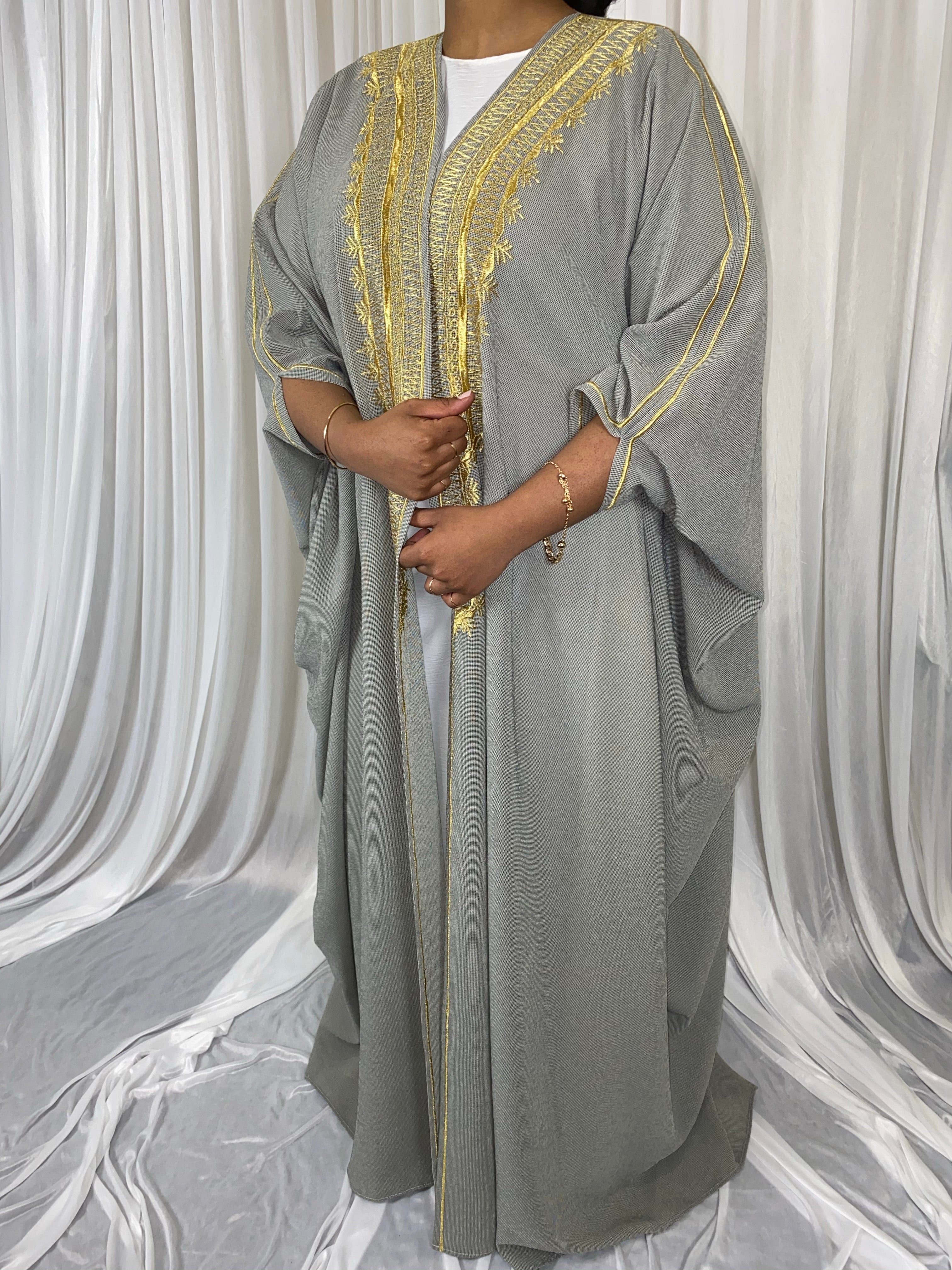 GREY BISHT