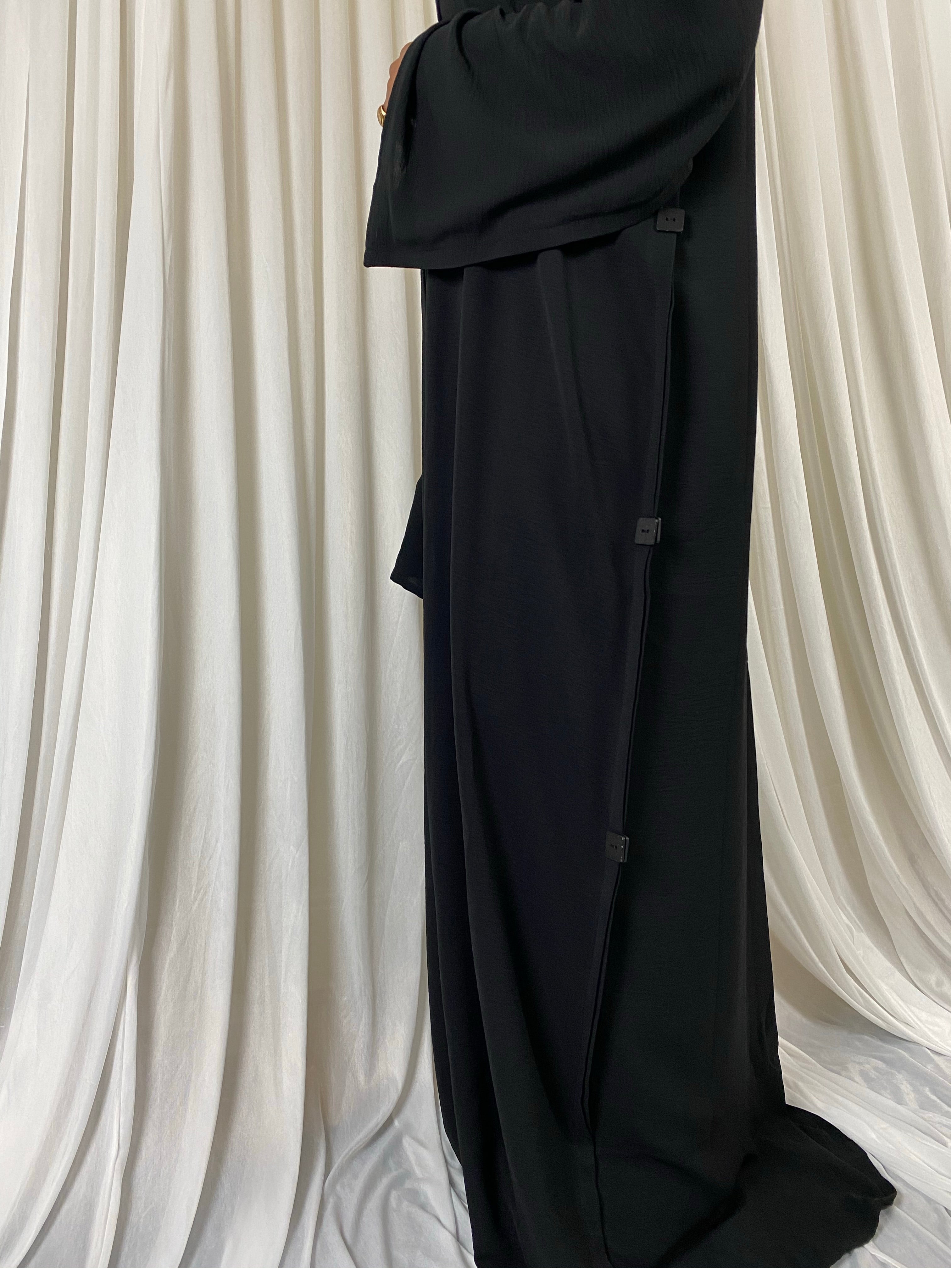 The Omaya Black Abaya